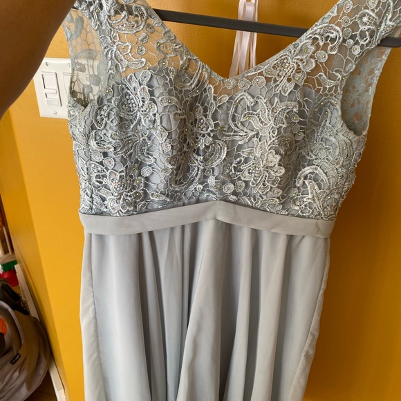 JJs house bridesmaid dress - Picture 4 of 7